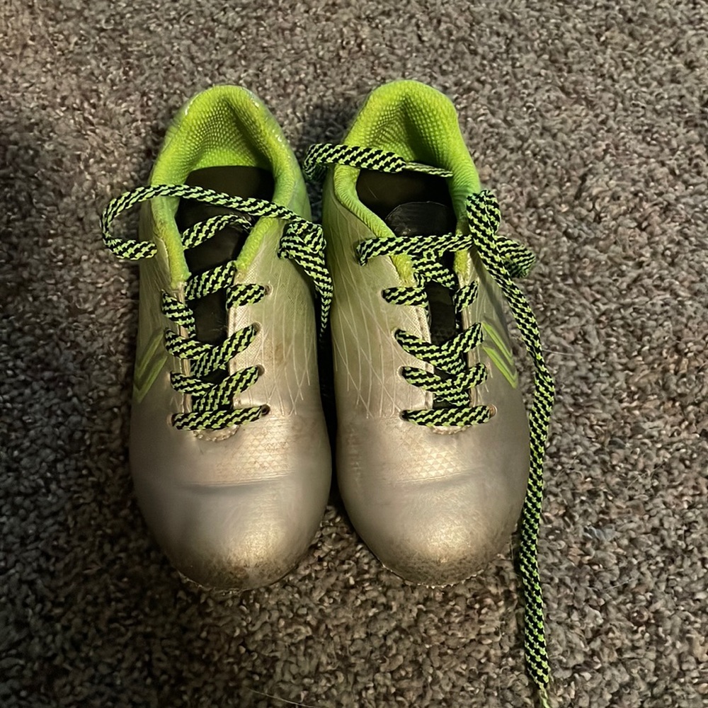 Dicks sporting goods soccer cleats